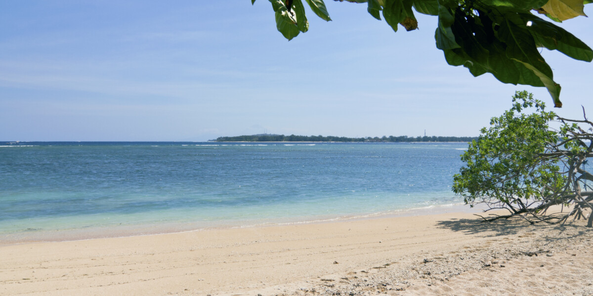 BUNTUNG BEACH FRONT